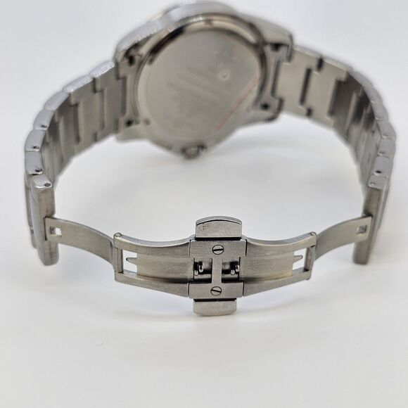 Millage Men's Watch 44MM Blue Dial Gray Bracelet Band 6.5" Wrist New Battery - Picture 9 of 13